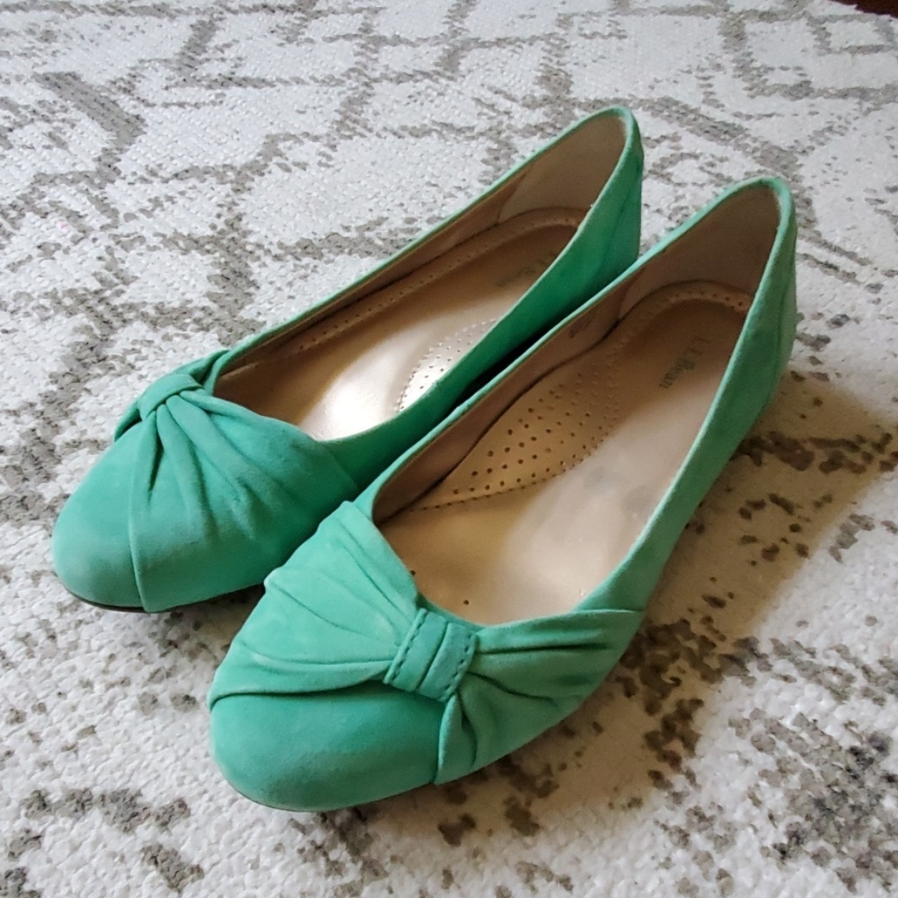 LLBean Green Camden Skimmer Knot Suede Flats